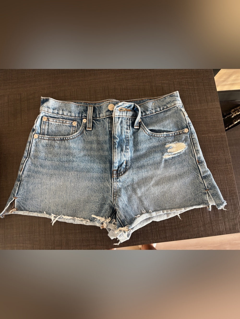 Madewell Relaxed Denim Shorts, Size 24, light wash